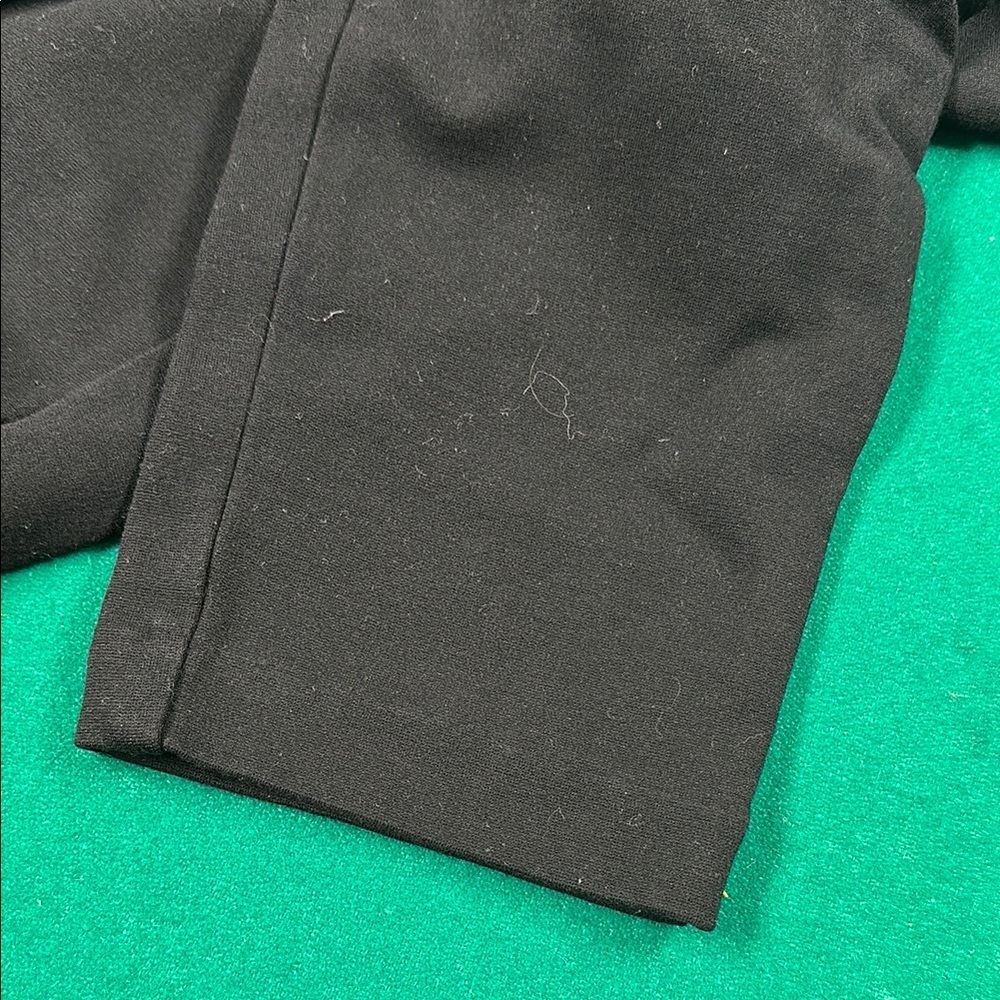 Woman's Black Pants - Picture 5 of 6
